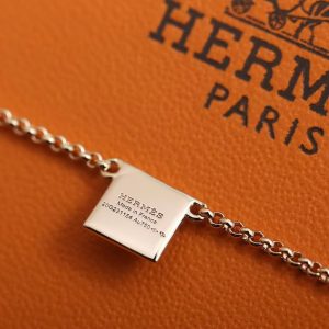 Hermès Clou d'H Pendant Necklace Rose Gold With Diamonds H223205B 0038 - Image 6