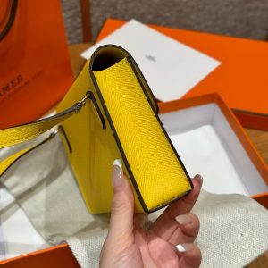 Hermes Hermèsnap Wallet Handmade In Epsom Calfskin Leather Silver Hardware 9o Jaune de Naples - Image 17