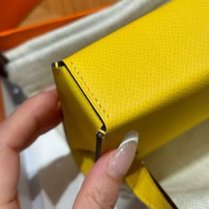 Hermes Hermèsnap Wallet Handmade In Epsom Calfskin Leather Silver Hardware 9o Jaune de Naples - Image 16