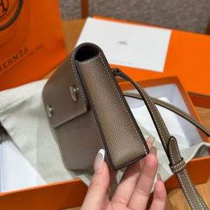 Hermes Hermèsnap Wallet Handmade In Epsom Calfskin Leather Silver Hardware ck18 Etoupe - Image 14