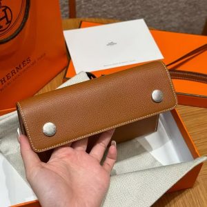 Hermes Hermèsnap Wallet Handmade In Epsom Calfskin Leather Silver Hardware ck37 Gold - Image 10