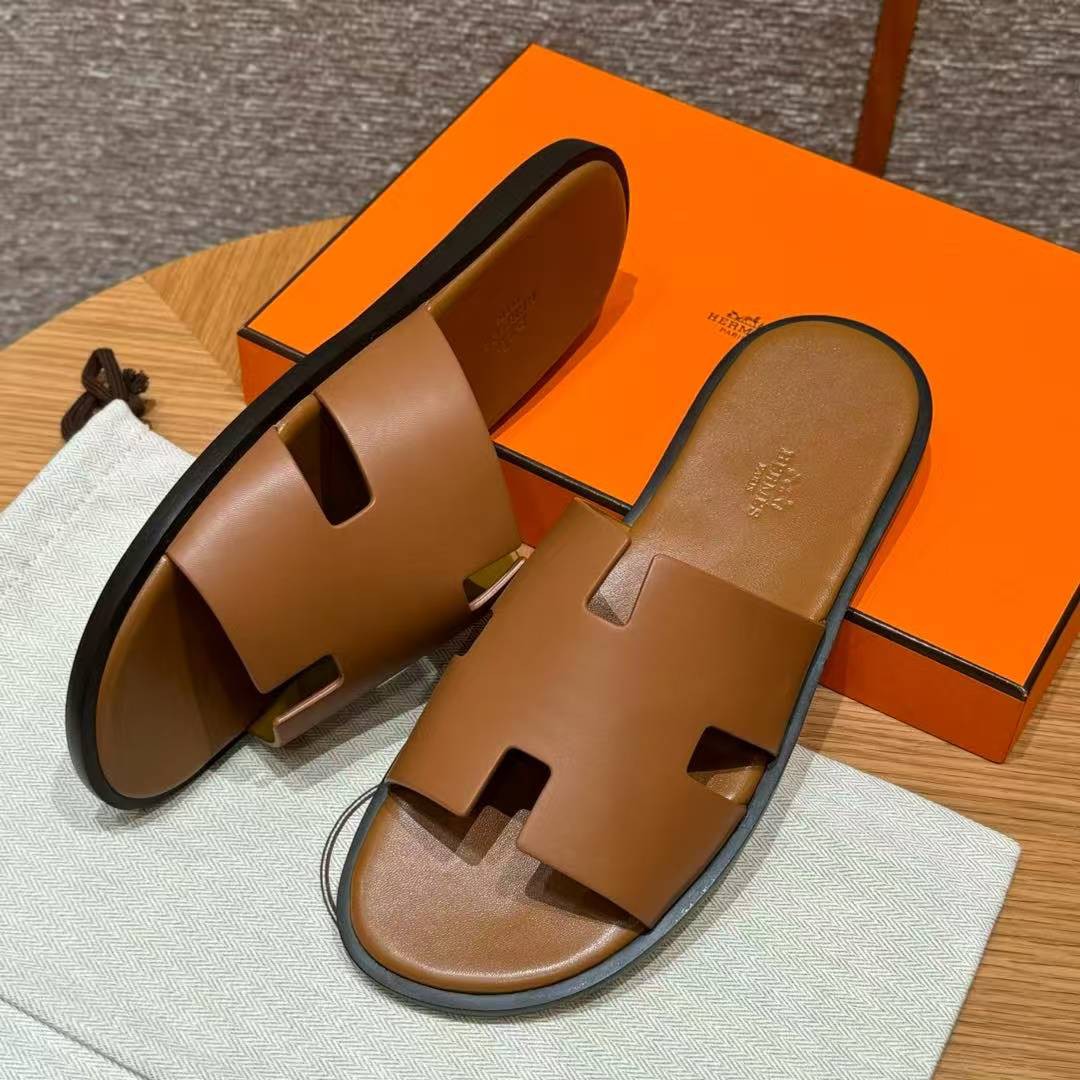 Hermes Izmir Sandal Men Calfskin Gold H041141ZH03395 - Image 2