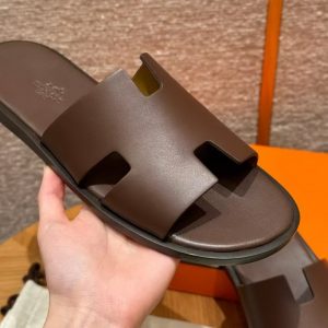 Hermes Izmir Sandal Men Calfskin Moka H041141ZH05390 - Image 6