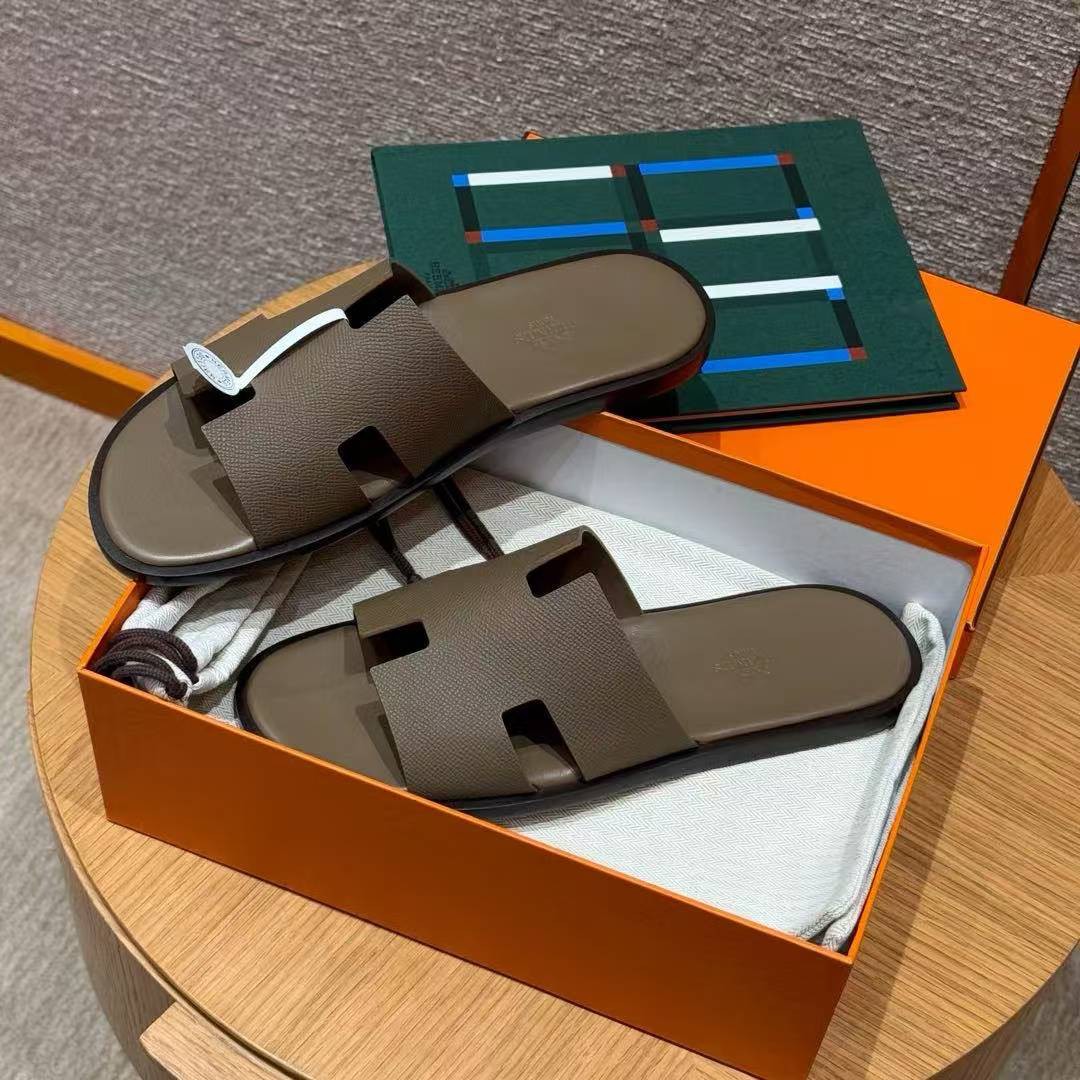 Hermes Izmir Sandal Men Epsom Calfskin Etoupe H221824ZHX4390 - Image 11