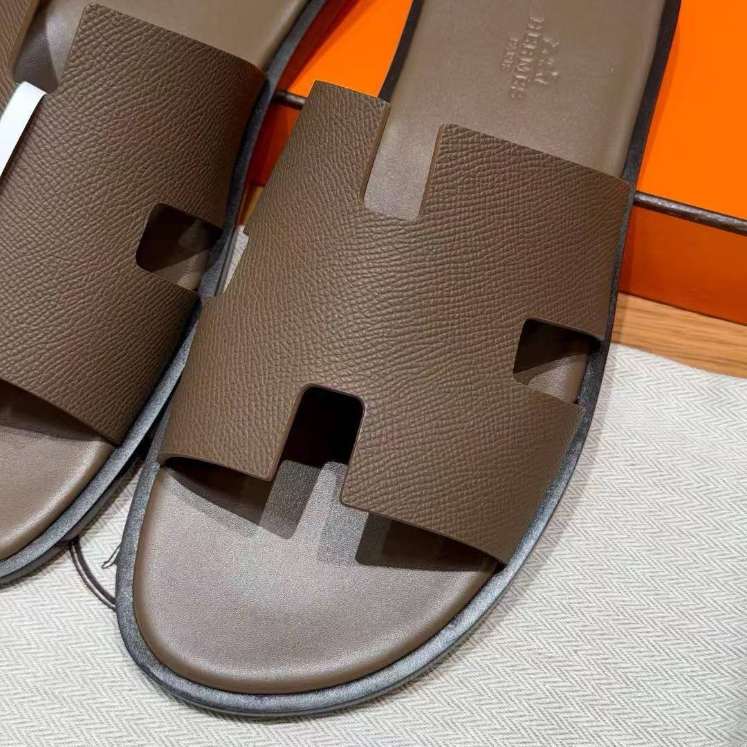 Hermes Izmir Sandal Men Epsom Calfskin Etoupe H221824ZHX4390 - Image 10