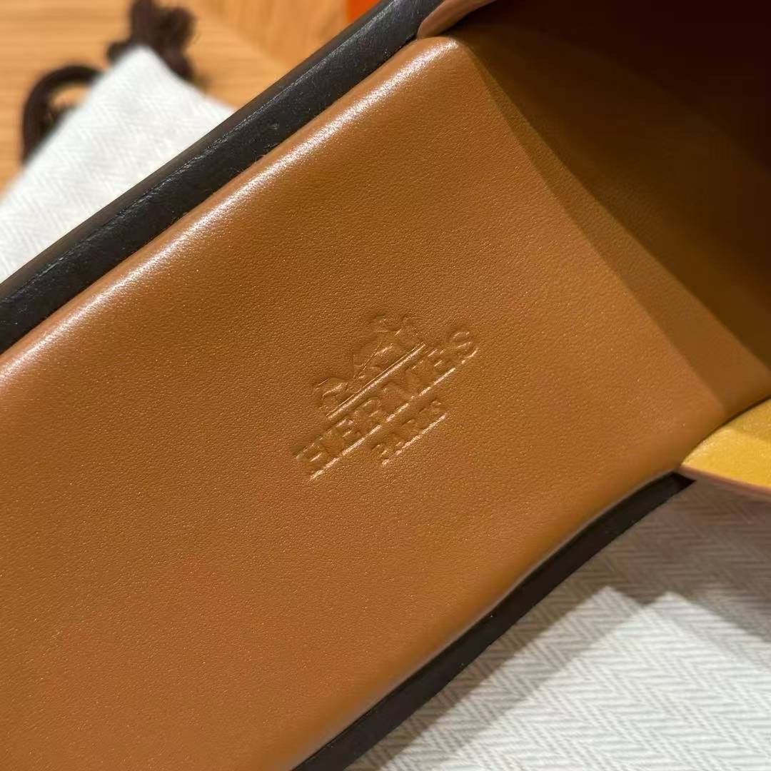 Hermes Izmir Sandal Men Epsom Calfskin Gold - Image 10