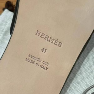 Hermes Izmir Sandal Men Epsom Calfskin Noir - Image 5