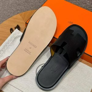 Hermes Izmir Sandal Men Epsom Calfskin Noir - Image 4
