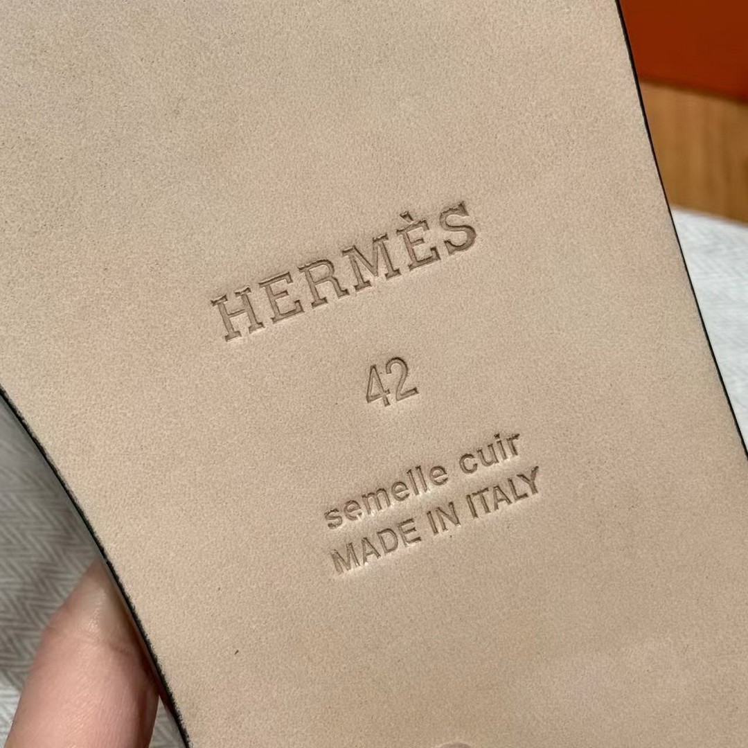 Hermes Izmir Sandal Men Epsom Calfskin S2 Trench Brown - Image 12
