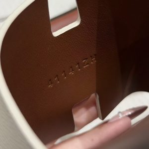 Hermes Izmir Sandal Men Epsom Calfskin ck10 Craie Brown - Image 9