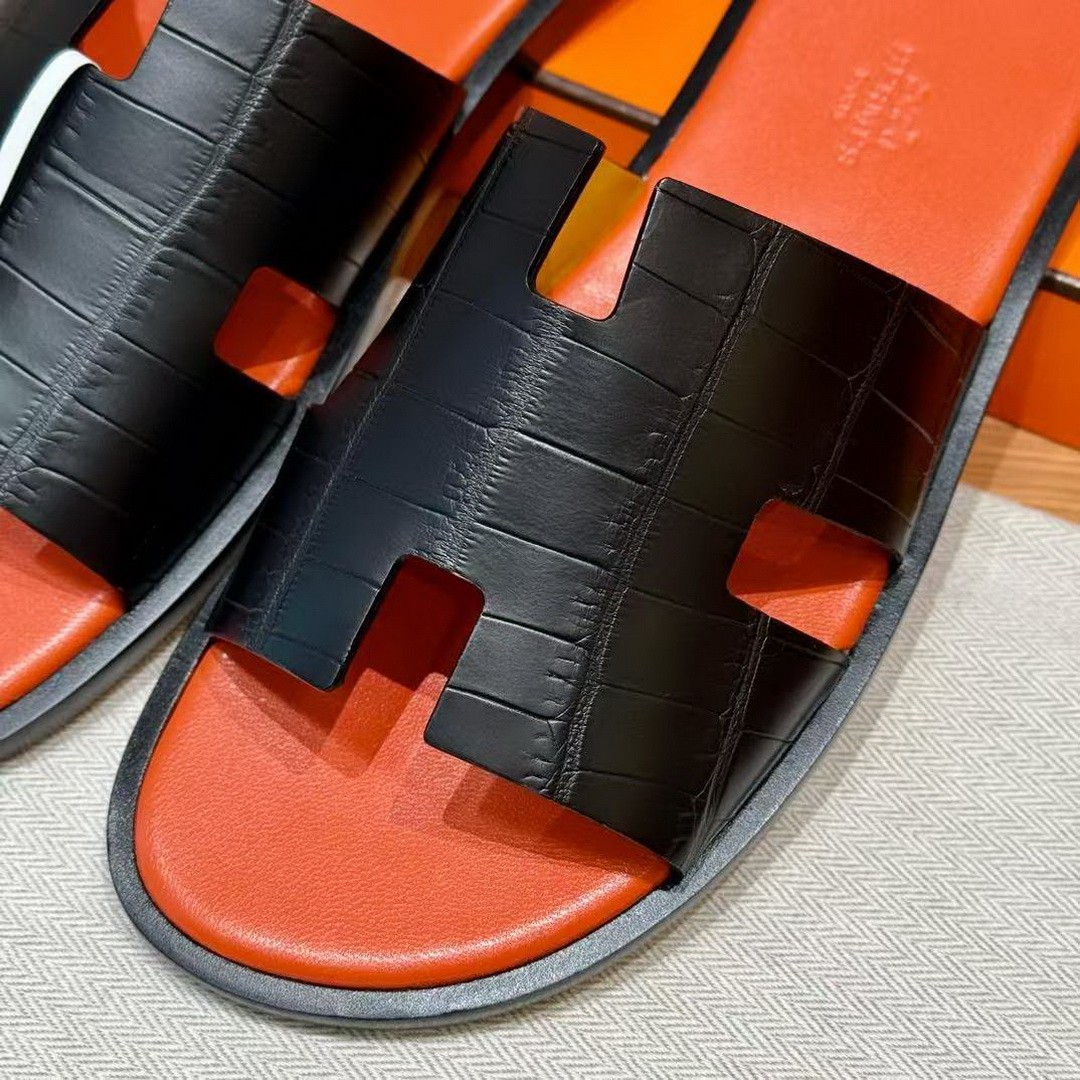 Hermes Izmir Sandal Men Matte Mississippiensis Alligator Black Orange - Image 9