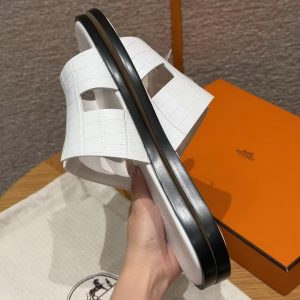 Hermes Izmir Sandal Men Matte Mississippiensis Alligator Blanc - Image 8