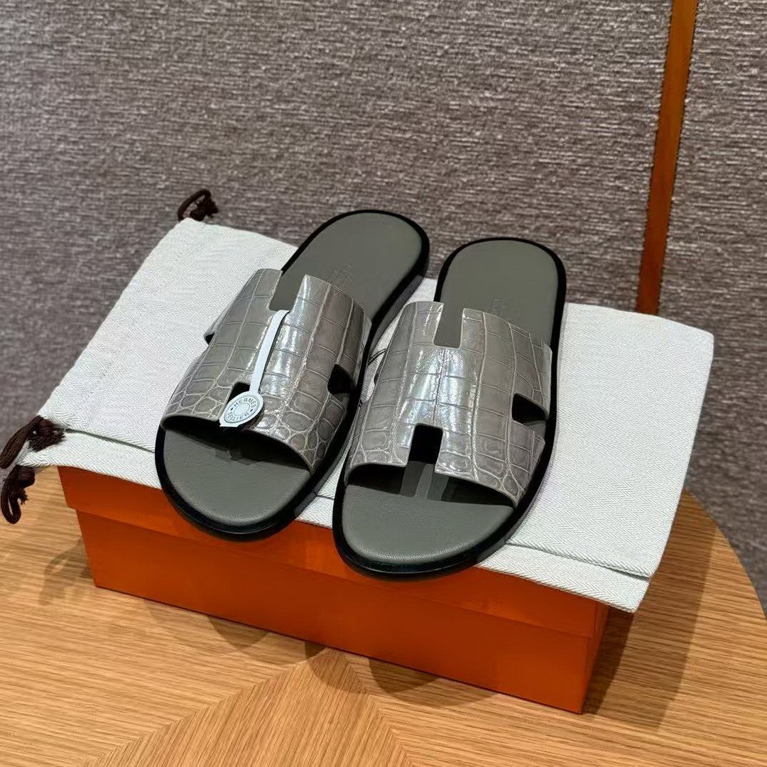 Hermes Izmir Sandal Men Matte Mississippiensis Alligator Gris Tourterelle Gris Étain - Image 12