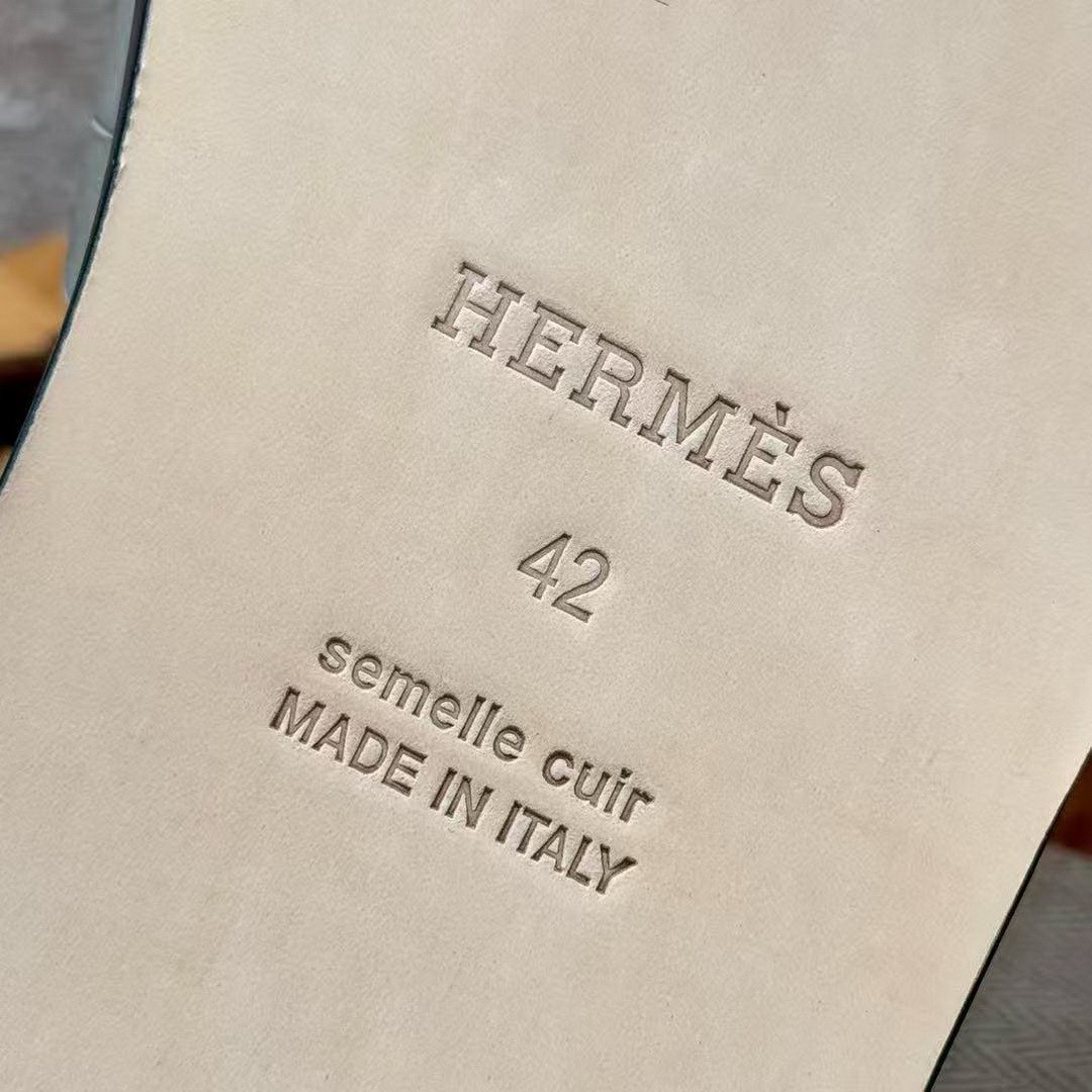 Hermes Izmir Sandal Men Matte Mississippiensis Alligator Gris Tourterelle Gris Étain - Image 9