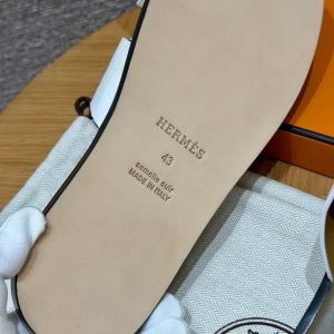 Hermes Izmir Sandal Men Matte Mississippiensis Alligator Himalaya Etoupe Black - Image 14