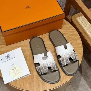 Hermes Izmir Sandal Men Matte Mississippiensis Alligator Himalaya Etoupe Black - Image 12