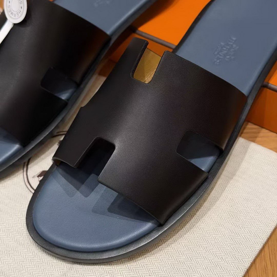 Hermes Izmir Sandal Men Swift Calfskin Black - Image 14