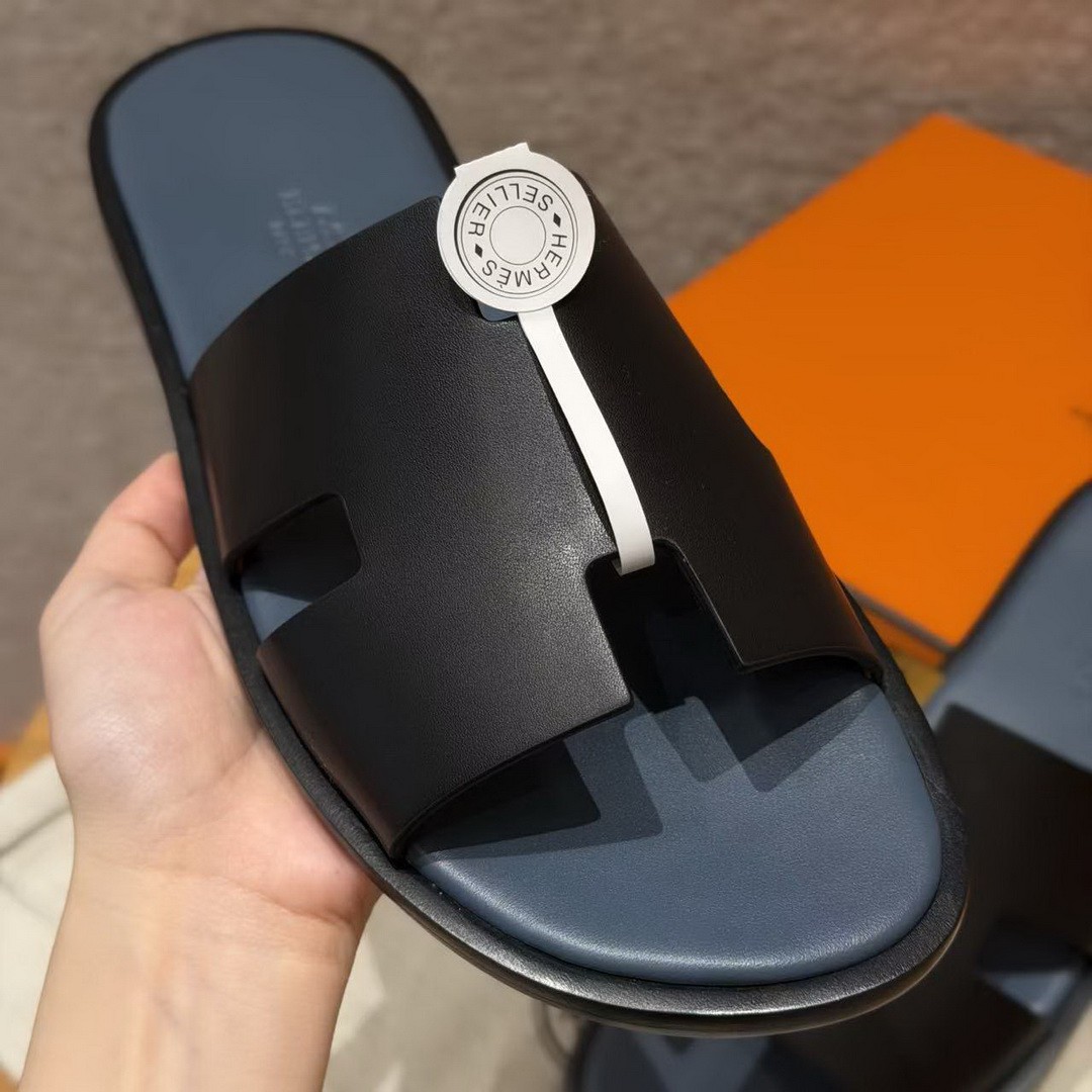 Hermes Izmir Sandal Men Swift Calfskin Black - Image 10