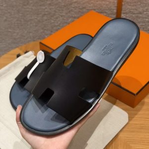 Hermes Izmir Sandal Men Swift Calfskin Black - Image 3