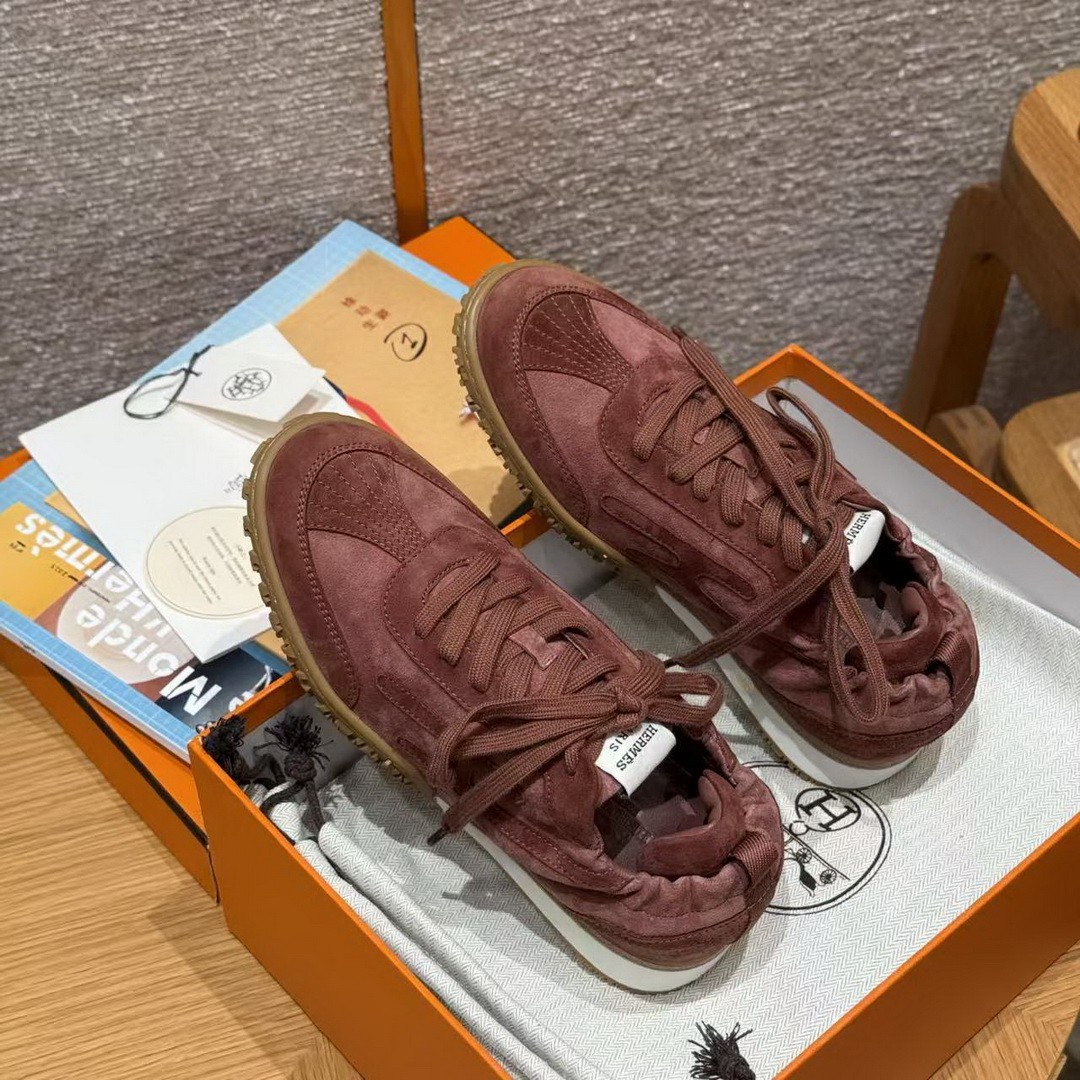 Hermes Jet Sneaker Rose Antique Rouge Sépia H242153Z RA350 - Image 5