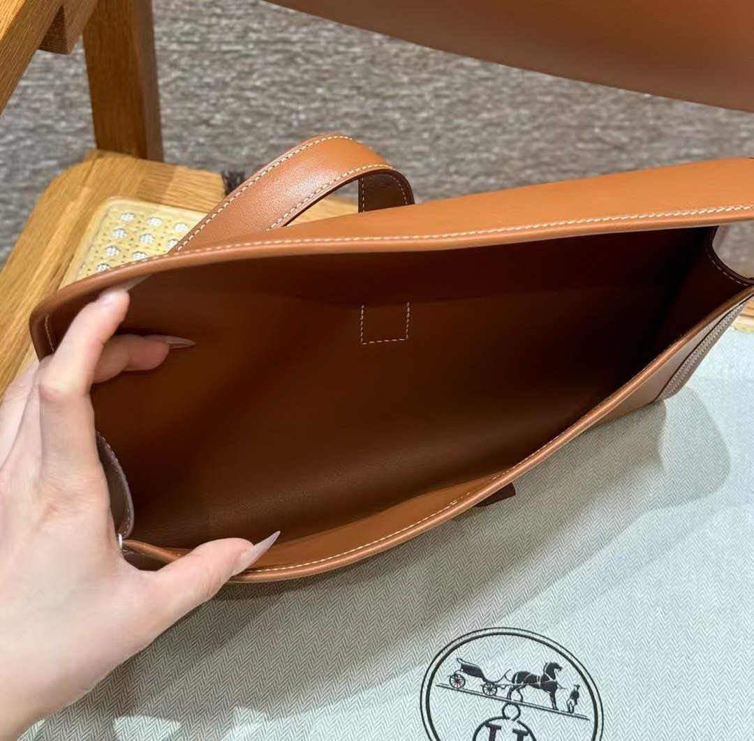 Hermes Jige Elan 29 Clutch Handmade In Swift Calfskin Leather ck37 Gold - Image 8