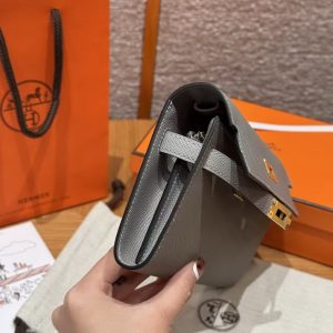 Hermes Kelly Classique To Go Wallet Handmade In Epsom Calfskin Leather Gold Hardware 4Z Girs Mouette - Image 12