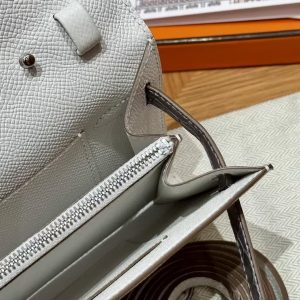 Hermes Kelly Classique To Go Wallet Handmade In Epsom Calfskin Leather and America Crocodile Silver Hardware M4 Girs Pale 0V Girs Ciment - Image 12