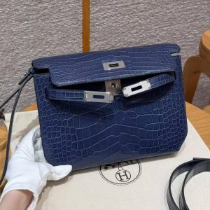 Hermes Kelly Depeches 25 Pouch Handmade In Matte Alligator Leather from Mississippi Silver Hardware 73 Blue Saphir - Image 14