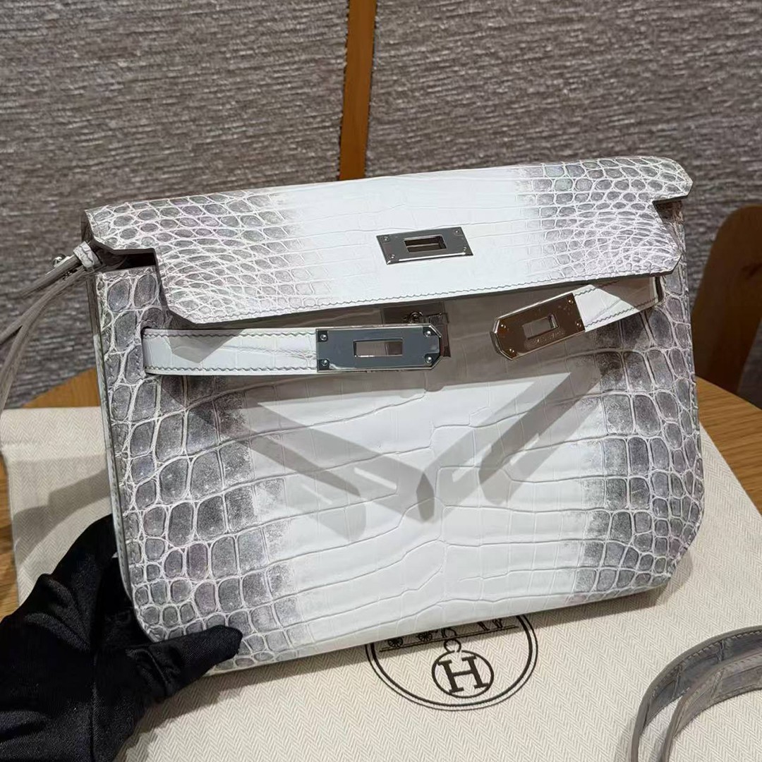 Hermes Kelly Depeches 25 Pouch Handmade In Niloticus Leather from Mississippi Silver Hardware Himalaya - Image 13