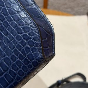 Hermes Kelly Depeches 25 Pouch Handmade In Matte Alligator Leather from Mississippi Silver Hardware 73 Blue Saphir - Image 7