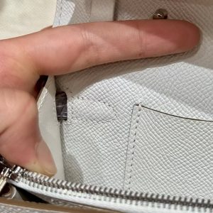 Hermes Kelly Classique To Go Wallet Handmade In Epsom Calfskin Leather and America Crocodile Silver Hardware M4 Girs Pale 0V Girs Ciment - Image 13
