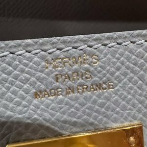 Hermes Kelly Classique To Go Wallet Handmade In Epsom Calfskin Leather Gold Hardware 4Z Girs Mouette - Image 15