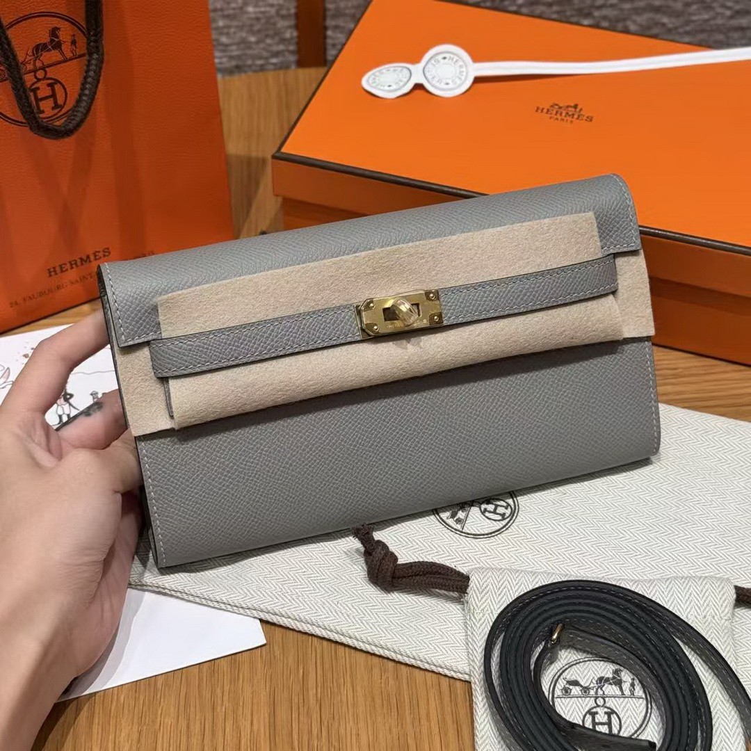 Hermes Kelly Classique To Go Wallet Handmade In Epsom Calfskin Leather Gold Hardware 4Z Girs Mouette
