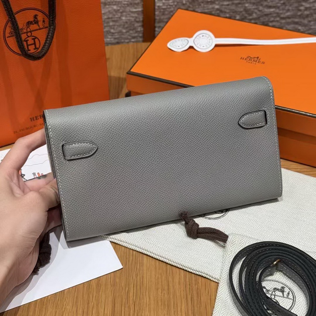 Hermes Kelly Classique To Go Wallet Handmade In Epsom Calfskin Leather Gold Hardware 4Z Girs Mouette - Image 2