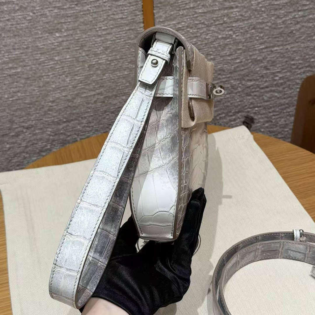 Hermes Kelly Depeches 25 Pouch Handmade In Niloticus Leather from Mississippi Silver Hardware Himalaya - Image 20