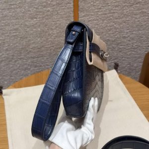 Hermes Kelly Depeches 25 Pouch Handmade In Matte Alligator Leather from Mississippi Silver Hardware 73 Blue Saphir - Image 21
