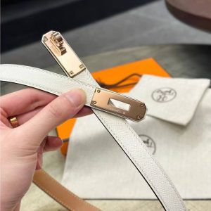 Hermes Kelly 18 Belt Epsom Calfskin Kelly Buckle Permabrass Rose Gold Blanc H069853CD01 - Image 6
