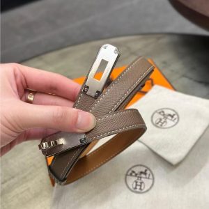 Hermes Kelly 18 Belt Epsom Calfskin Kelly Buckle Permabrass Yellow Gold Étoupe H069853CC18 - Image 21