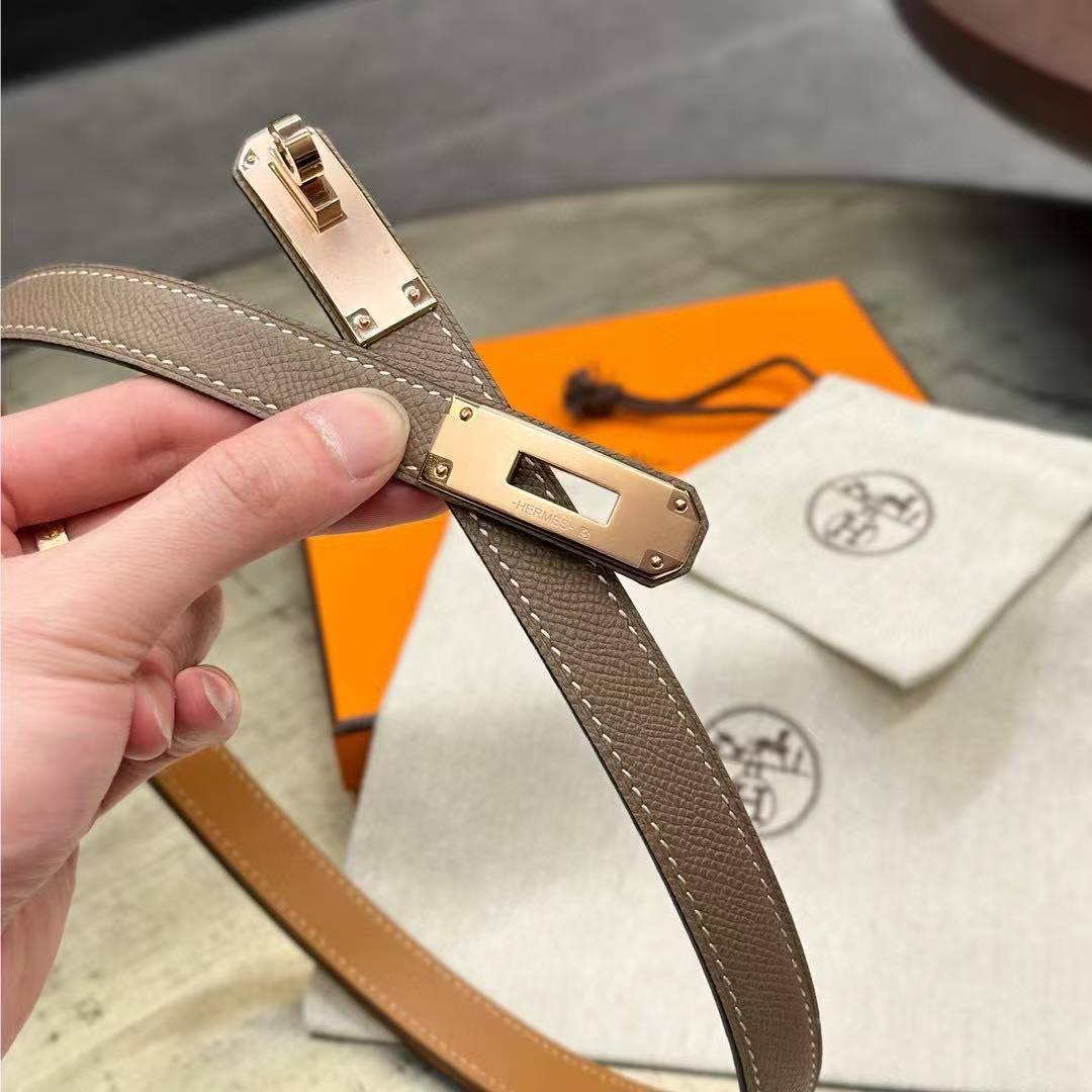 Hermes Kelly 18 Belt Epsom Calfskin Kelly Buckle Permabrass Yellow Gold Étoupe H069853CC18 - Image 8