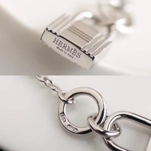 Hermes Kelly Cadenas Pendant Necklace in Sterling Silver H121331B 00 - Image 4