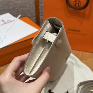 Hermes Kelly Classique To Go Wallet Handmade In Epsom Calfskin Leather Gold Hardware 10 Craie - Image 14