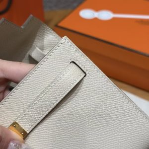 Hermes Kelly Classique To Go Wallet Handmade In Epsom Calfskin Leather Gold Hardware i2 Nata - Image 4