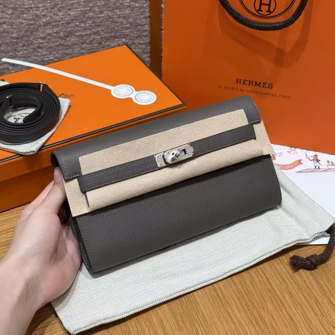 Hermes Kelly Classique To Go Wallet Handmade In Epsom Calfskin Leather Silver Hardware 8F Etain