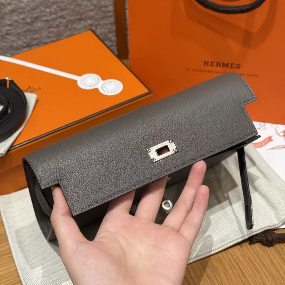 Hermes Kelly Classique To Go Wallet Handmade In Epsom Calfskin Leather Silver Hardware 8F Etain - Image 13