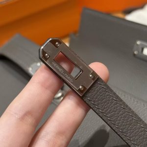 Hermes Kelly Classique To Go Wallet Handmade In Epsom Calfskin Leather Silver Hardware 8F Etain - Image 9
