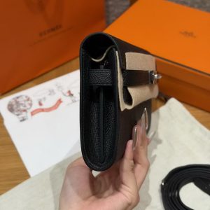Hermes Kelly Classique To Go Wallet Handmade In Epsom Calfskin Leather Silver Hardware ck89 Noir - Image 17