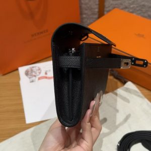 Hermes Kelly Classique To Go Wallet Handmade In Epsom Calfskin Leather Silver Hardware ck89 Noir - Image 9