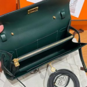 Hermes Kelly Classique To Go Wallet Handmade In KK Ostrich Leather Gold Hardware Z6 Malachite - Image 8