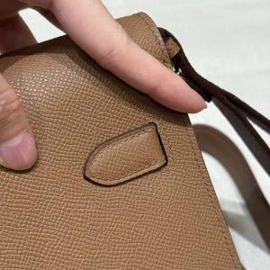 Hermes Kelly Depeches 25 Pouch Handmade In Epsom Calfskin Leather Silver Hardware 3G Alezan - Image 15