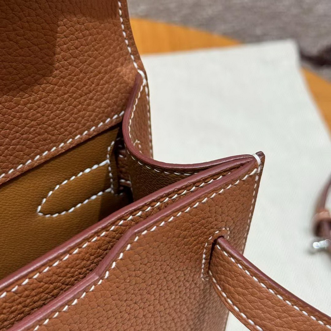 Hermes Kelly Depeches 25 Pouch Handmade In Togo Calfskin Leather Silver Hardware 37 Gold - Image 12